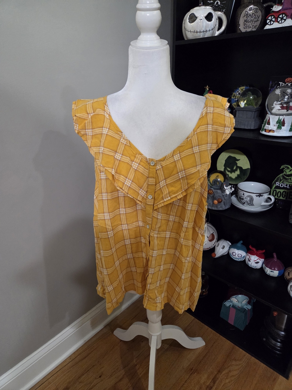 Old Navy Yellow Plaid Ruffle Sleeve Button-Front Tank